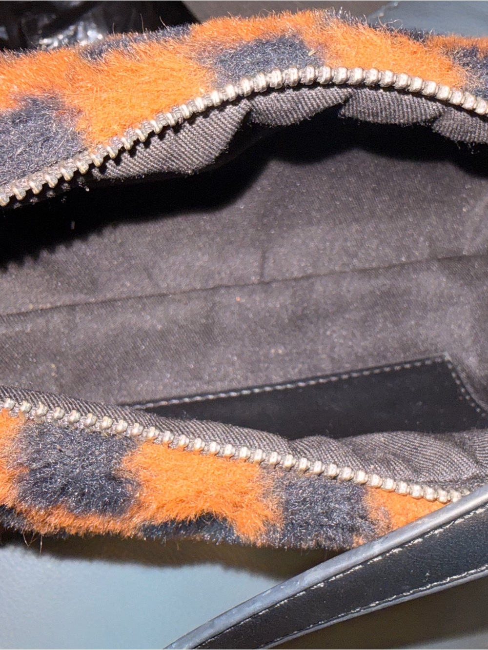 Plush Faux Fur Barrel Shoulder Bag | Y2K Chic Statement Purse - Picture 2 of 3